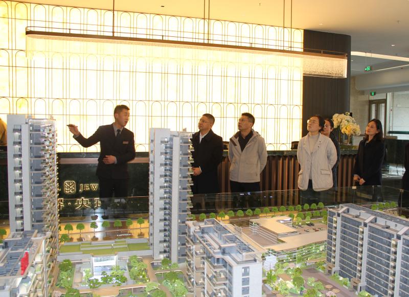 高品质安居“精准滴灌”——市公积金中心实地考察玉屏·央璟